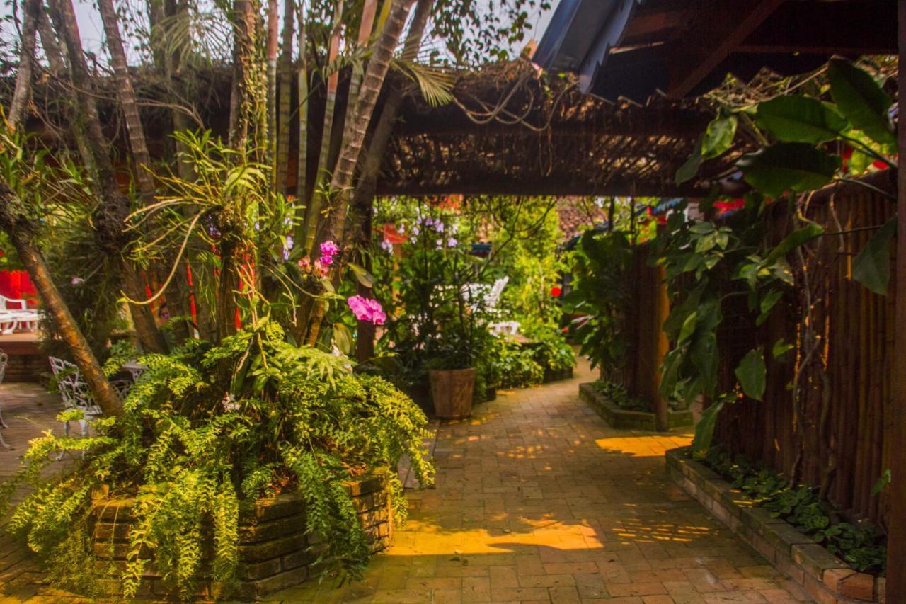 Hotel Pousada Dos Hibiscos Ilhabela Εξωτερικό φωτογραφία